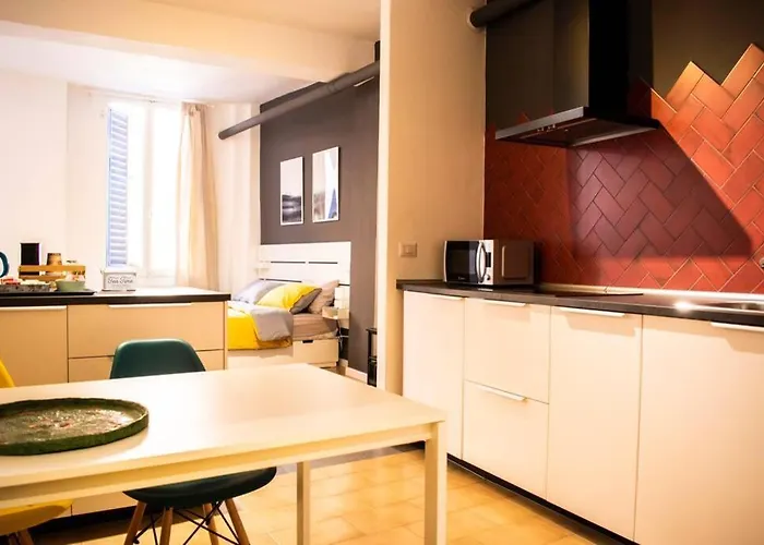 Via Delle Idee 아파트 *